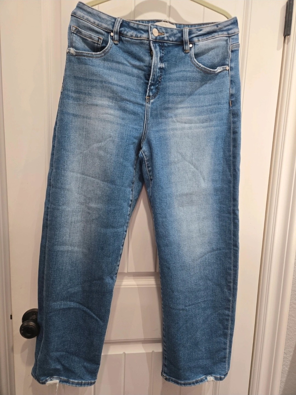 Risen Women's Straight Leg Denim Jeans